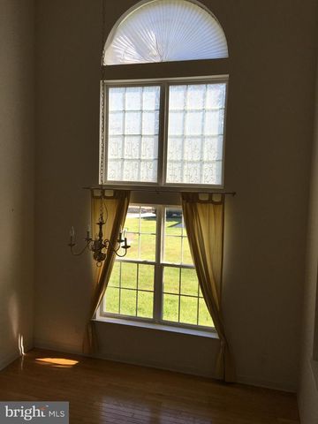 46 WARWICK RD, Princeton Junction, NJ 08550