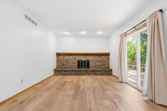 2825 Tuebingen Parkway, Ann Arbor, MI 48105