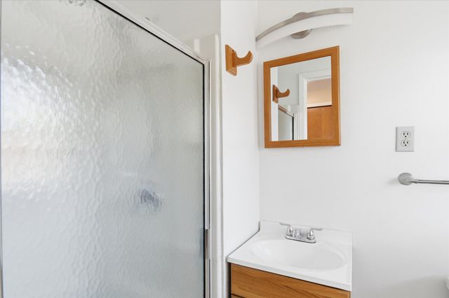 2825 Tuebingen Parkway, Ann Arbor, MI 48105