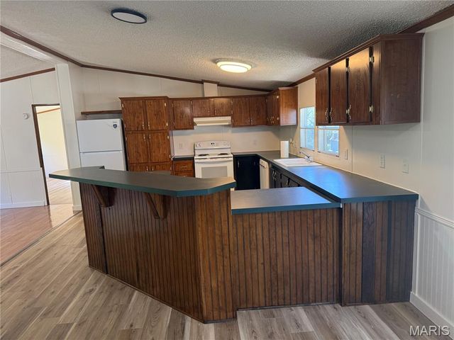 18229 Loyalty Lane, St Robert, MO 65584