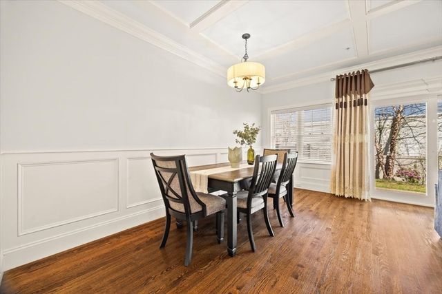 16-26 Dalby St 3, Newton, MA 02458