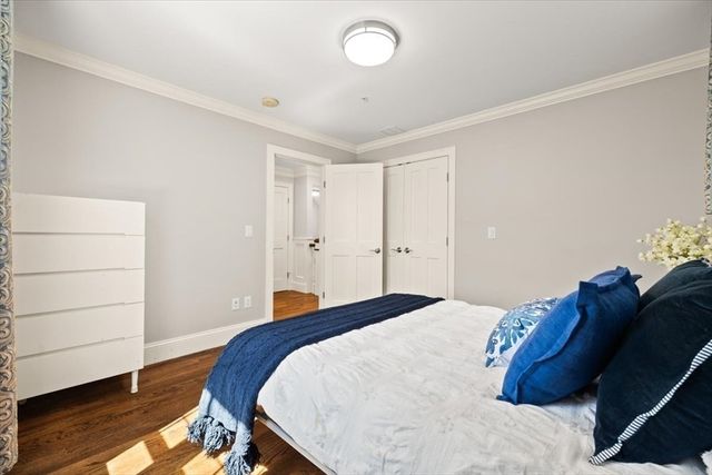 16-26 Dalby St 3, Newton, MA 02458