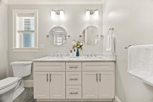 16-26 Dalby St 3, Newton, MA 02458