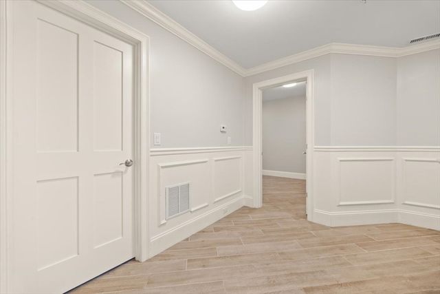 16-26 Dalby St 3, Newton, MA 02458