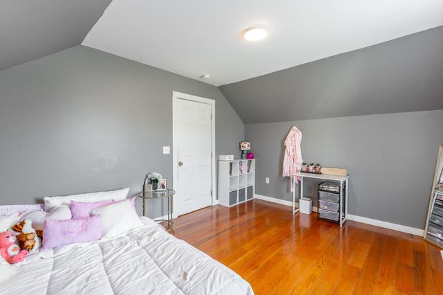 212 Round Tree Drive, Rossville, GA 30741