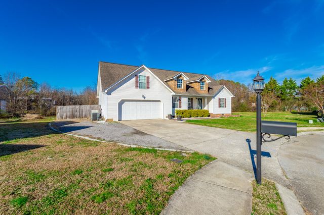 212 Round Tree Drive, Rossville, GA 30741