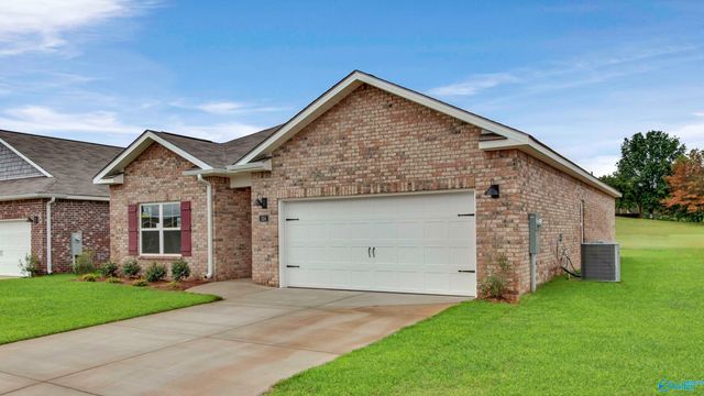 334 Ruby Elm Avenue NE, Huntsville, AL 35810