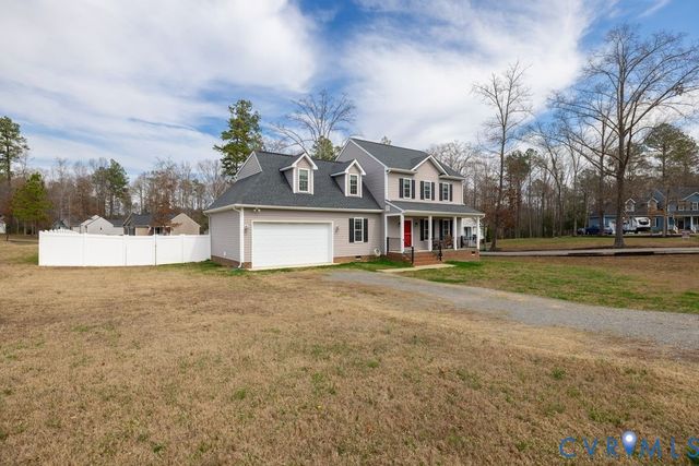 241 Pleasant View Dr, King William, VA 23009