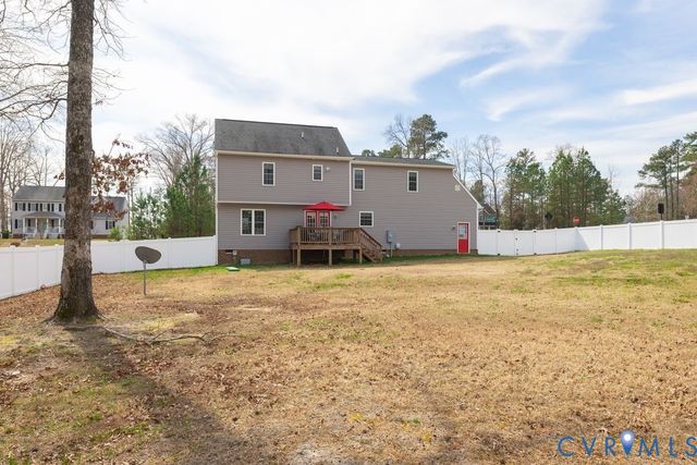 241 Pleasant View Dr, King William, VA 23009