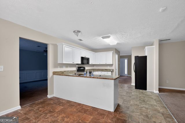 6463 Castle Court Way, Lithonia, GA 30058