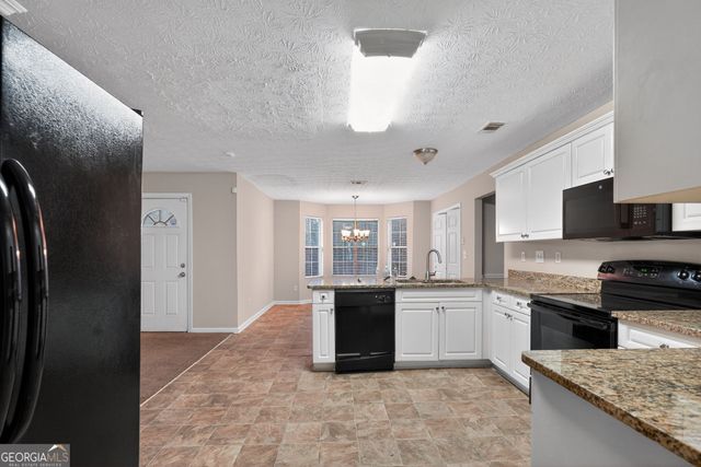 6463 Castle Court Way, Lithonia, GA 30058