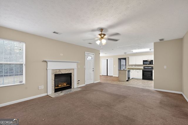 6463 Castle Court Way, Lithonia, GA 30058