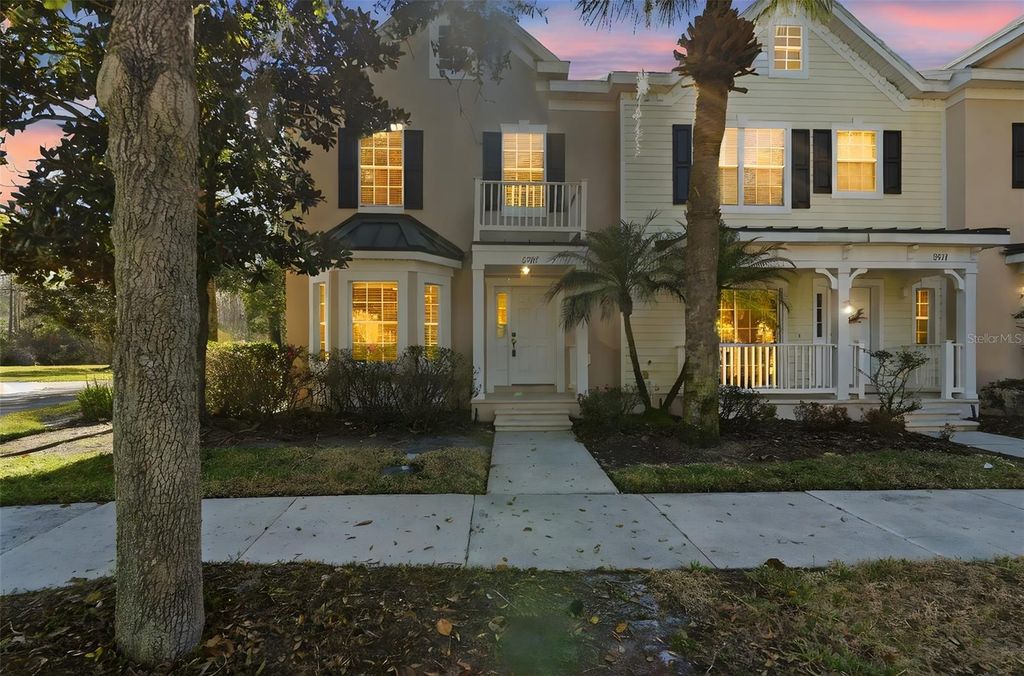 8905 SILK BAY PLACE, Orlando, FL 32827