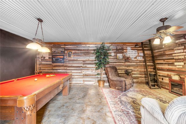 459 County Road 4600, Trenton, TX 75490