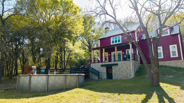 459 County Road 4600, Trenton, TX 75490