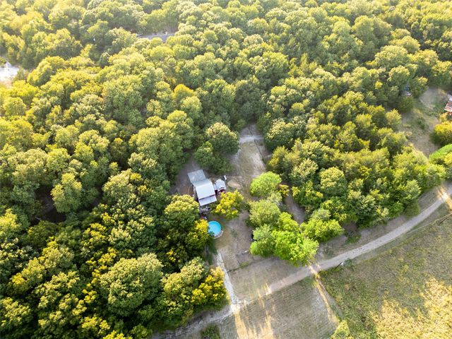 459 County Road 4600, Trenton, TX 75490