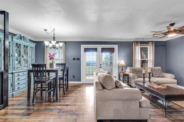 459 County Road 4600, Trenton, TX 75490