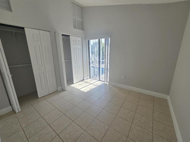 4432 NW 185th Street 4432, Miami Gardens, FL 33055