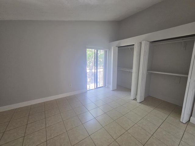 4432 NW 185th Street 4432, Miami Gardens, FL 33055