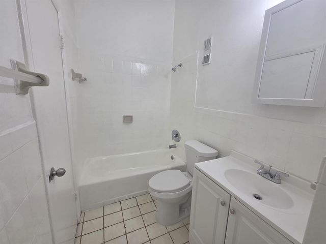 4432 NW 185th Street 4432, Miami Gardens, FL 33055