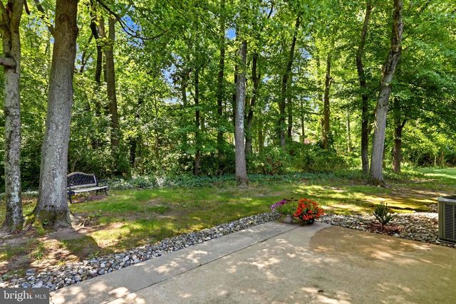 10 MADISON CT, Mount Laurel, NJ 08054