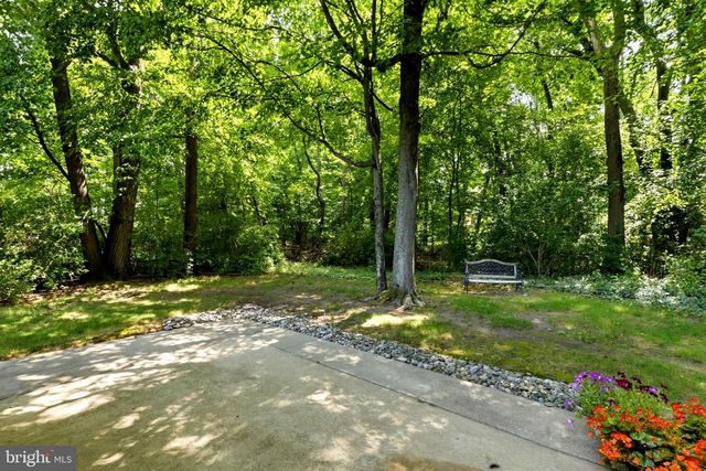10 MADISON CT, Mount Laurel, NJ 08054