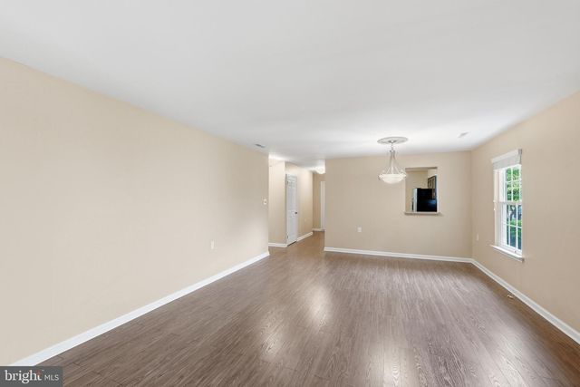 10 MADISON CT, Mount Laurel, NJ 08054