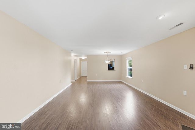 10 MADISON CT, Mount Laurel, NJ 08054