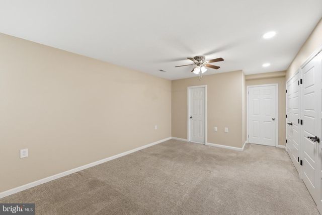 10 MADISON CT, Mount Laurel, NJ 08054