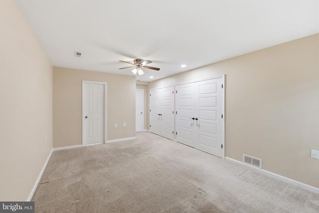 10 MADISON CT, Mount Laurel, NJ 08054