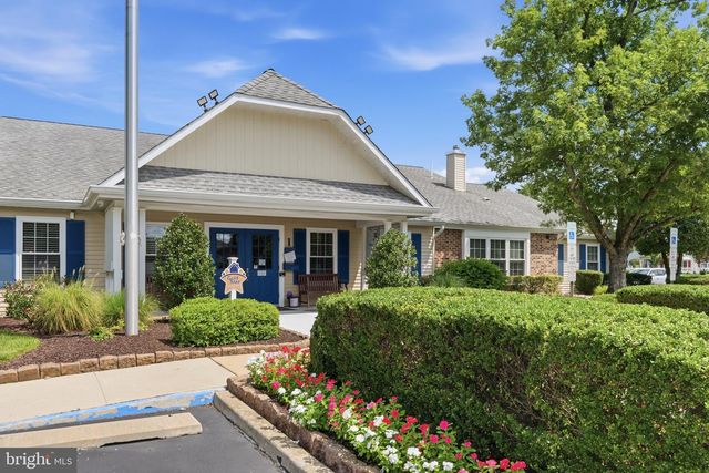 10 MADISON CT, Mount Laurel, NJ 08054