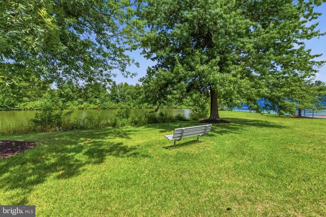10 MADISON CT, Mount Laurel, NJ 08054