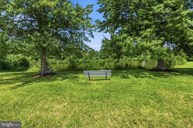 10 MADISON CT, Mount Laurel, NJ 08054
