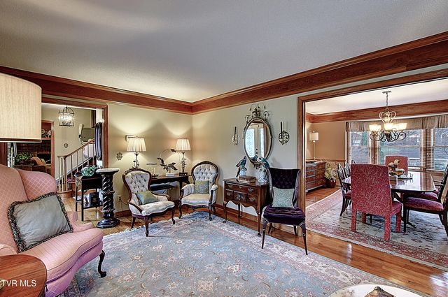 105 Kingfisher Court, Kingsport, TN 37663