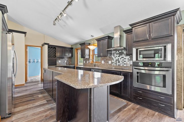 9204 S HIGH MEADOWS DR, Black Hawk, SD 57718