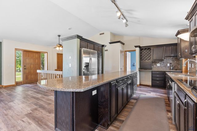 9204 S HIGH MEADOWS DR, Black Hawk, SD 57718