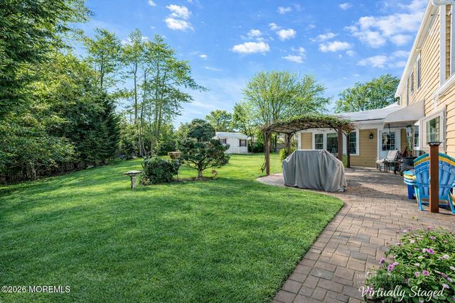 72 Idlebrook Lane, Aberdeen, NJ 07747