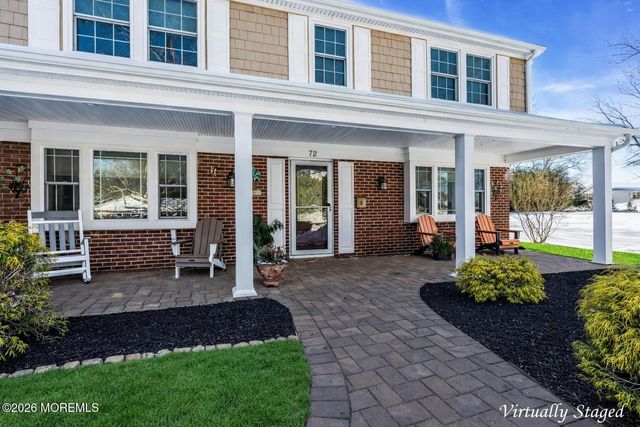 72 Idlebrook Lane, Aberdeen, NJ 07747