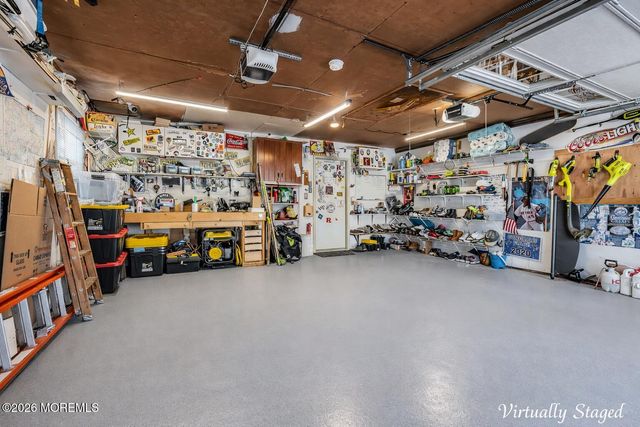 72 Idlebrook Lane, Aberdeen, NJ 07747