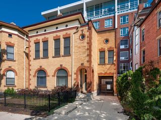 18 W 4th Avenue, Columbus, OH 43201