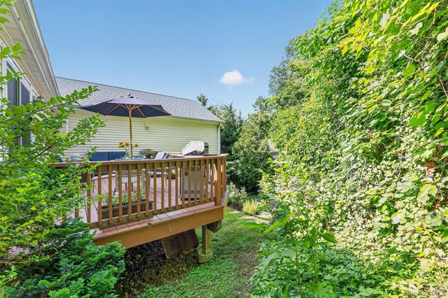 4 Denim Place, White Plains, NY 10603