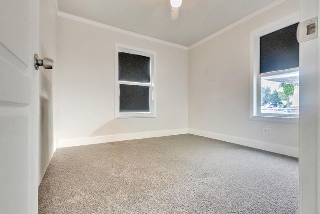 425 Burkett Ave, Stockton, CA 95205