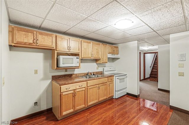 6291 Maypine Farm Boulevard, Highland Heights, OH 44143