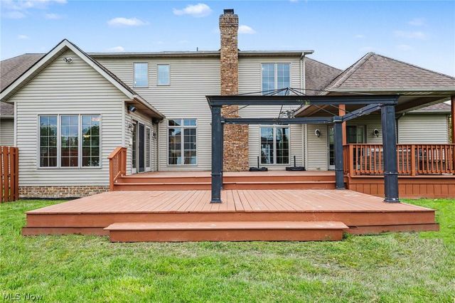 6291 Maypine Farm Boulevard, Highland Heights, OH 44143