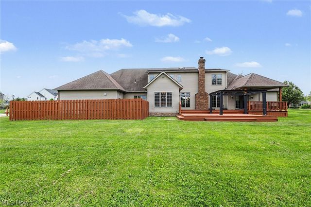 6291 Maypine Farm Boulevard, Highland Heights, OH 44143