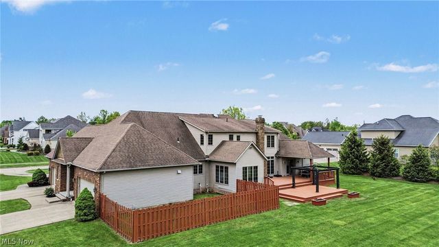 6291 Maypine Farm Boulevard, Highland Heights, OH 44143