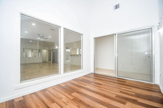 7822 Albin Lane, Houston, TX 77071