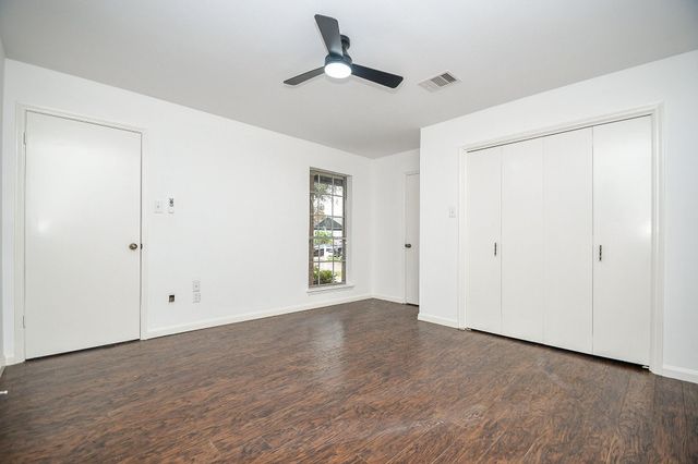 7822 Albin Lane, Houston, TX 77071