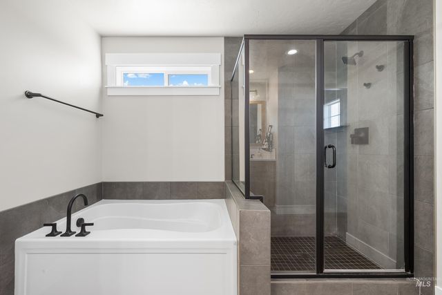 4580 E Musselshell Dr., Nampa, ID 83687