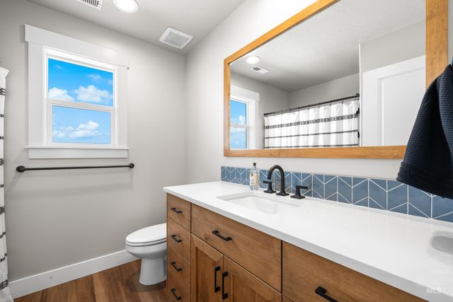 4580 E Musselshell Dr., Nampa, ID 83687